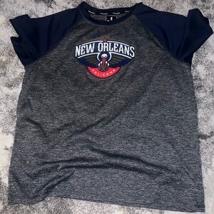 New Orleans Pelicans shirt